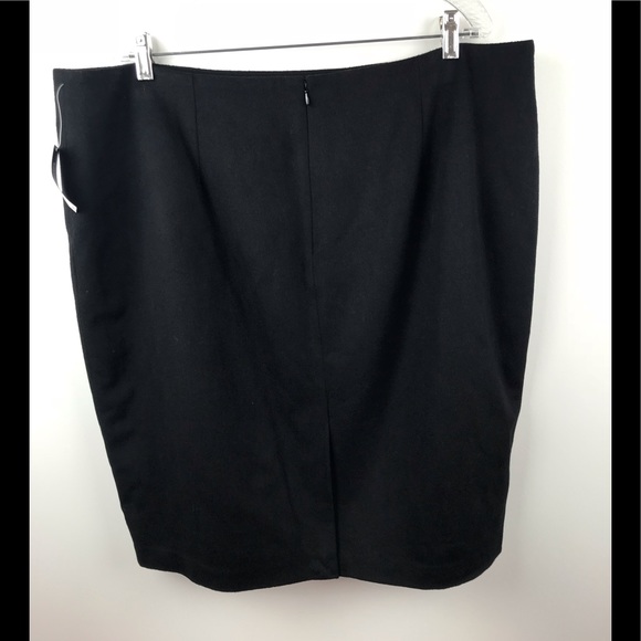 Lord & Taylor 18W Black Wool Blend Skirt - Picture 2 of 6